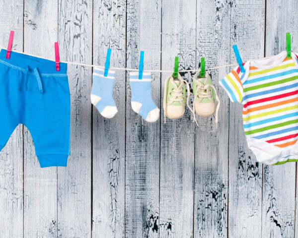 Nos conseils pour bien laver le linge de bébé