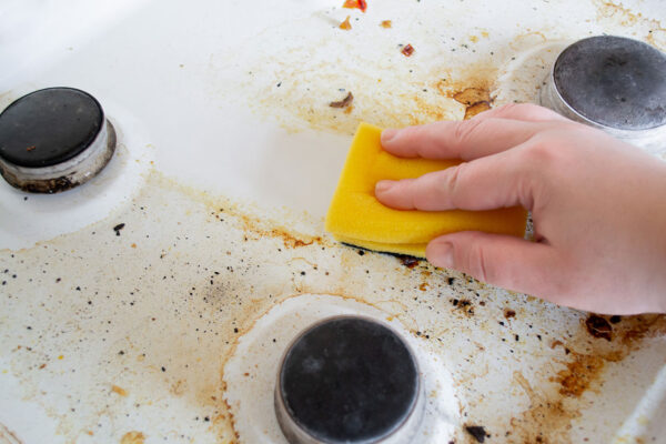 Comment dégraisser une cuisine ?